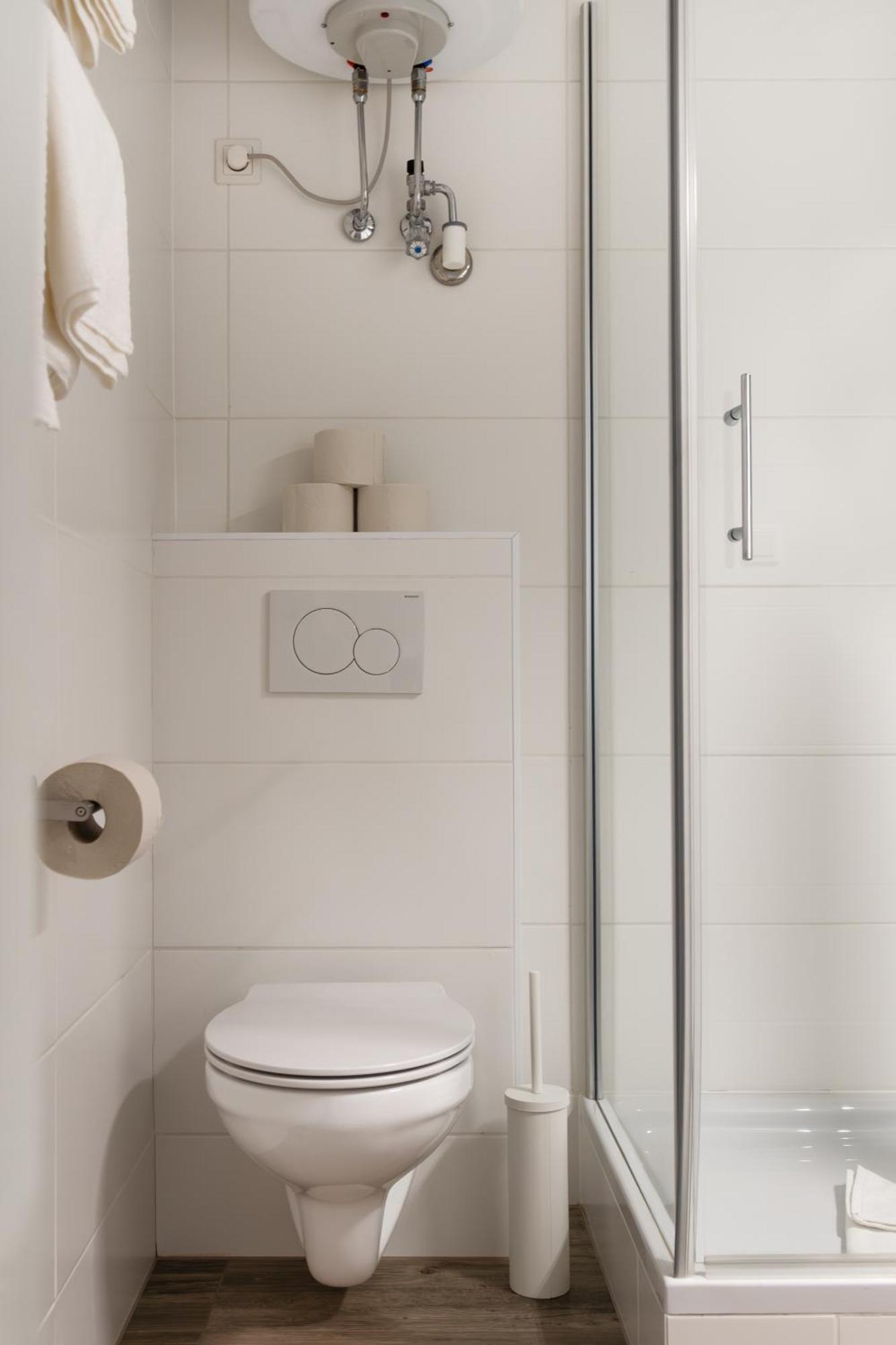 Studio Apartment Near University Wenen Buitenkant foto