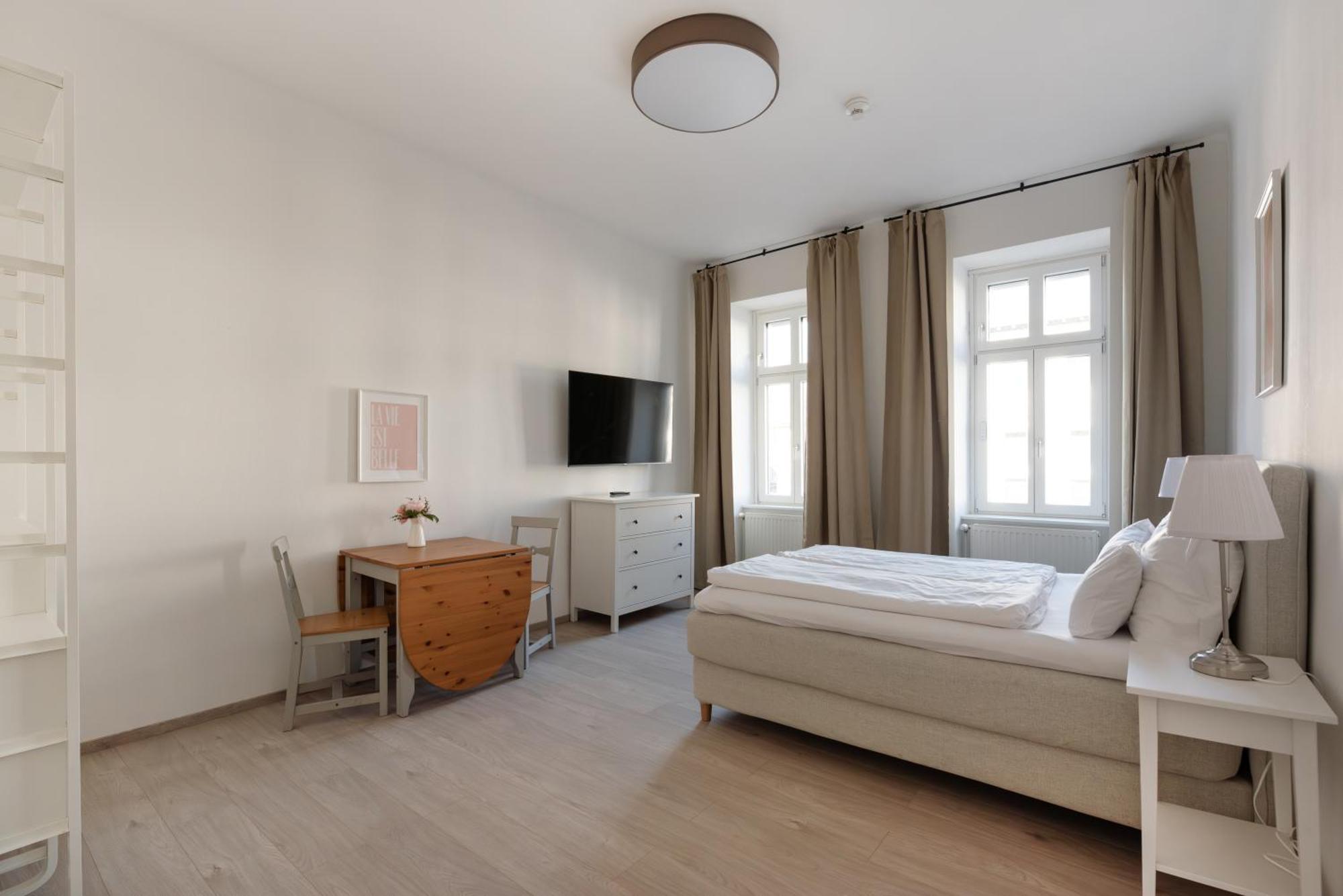 Studio Apartment Near University Wenen Buitenkant foto